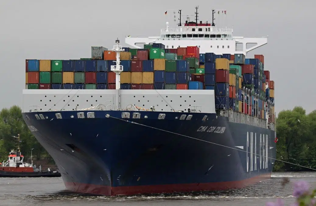 Moving Overseas – Sea Freight Shipping Containers Moving Overseas - Sea Freight Shipping Containers